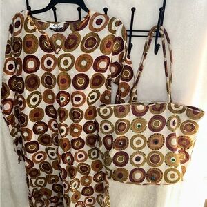 Cream Printed Swim Coverup Tunic with Matching Tote by Cz